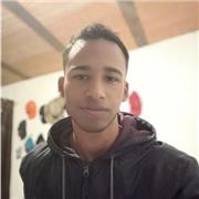 Profesor de humanidades y español imparte clases del área, con experiencia en escritura creativa